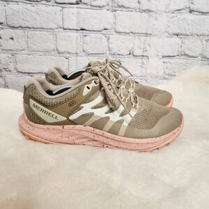 Merrell ANTORA 3 Women's size 9.5 Trail Running Shoes Hiking Camping Tan Lowtop
